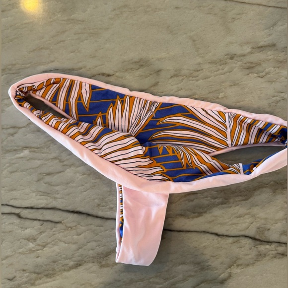 Maaji reversible bikini bottom - Picture 5 of 6